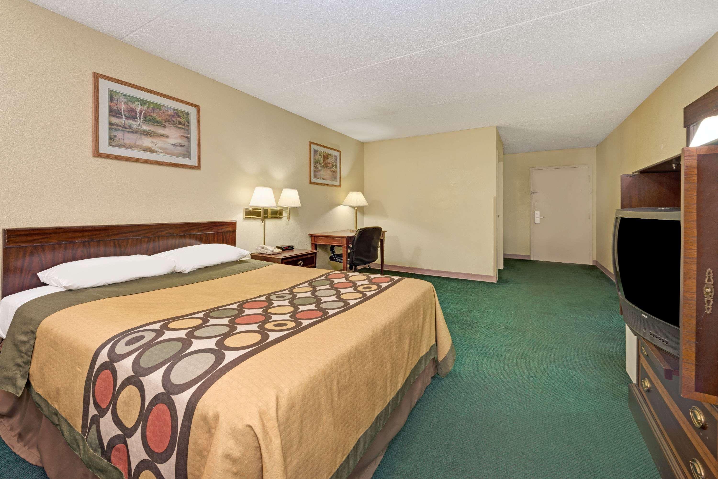 Motel Super 8 By Wyndham Indianapolis South Exterior foto