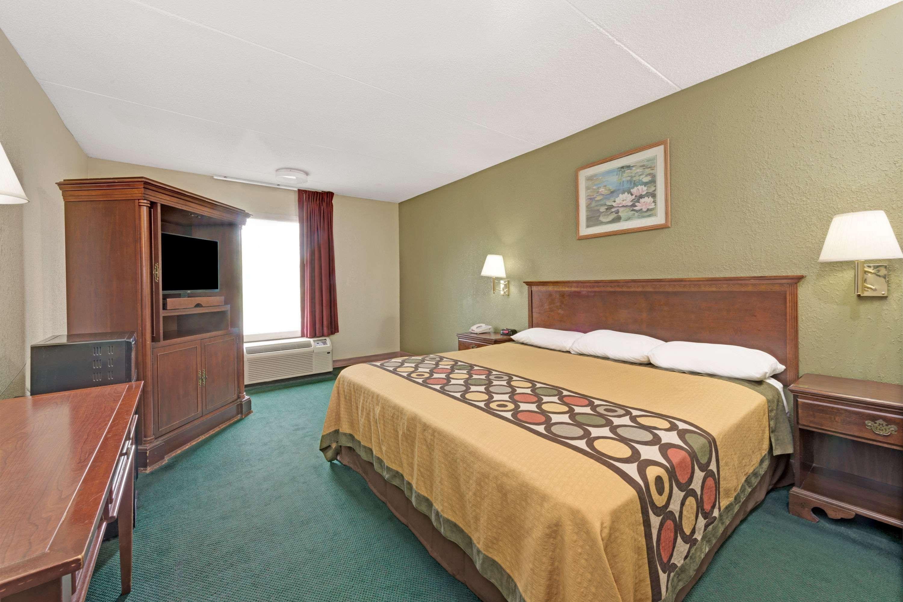 Motel Super 8 By Wyndham Indianapolis South Exterior foto