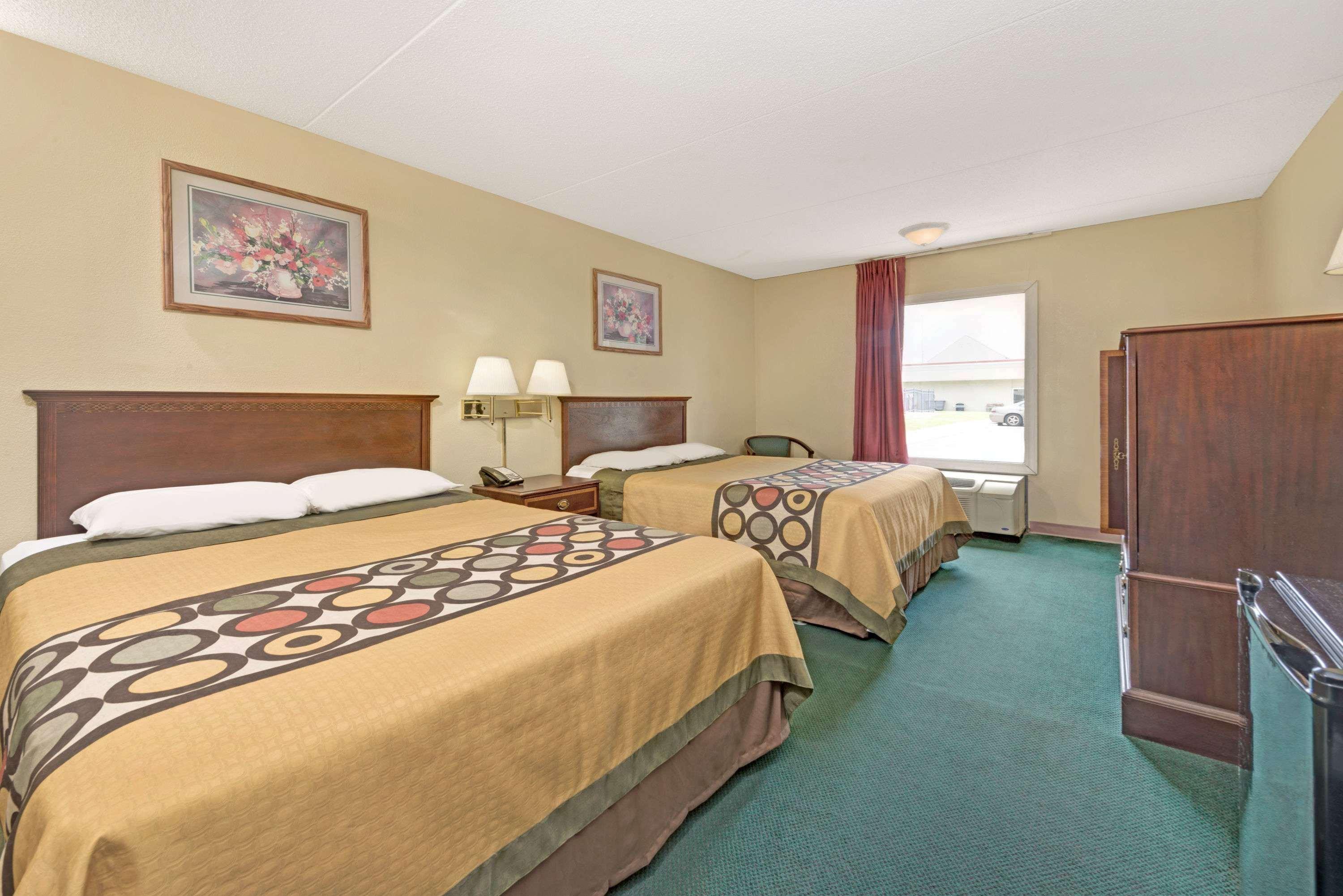 Motel Super 8 By Wyndham Indianapolis South Exterior foto